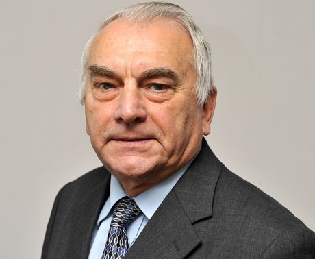 Profesor Miroslav Václavík.jpg