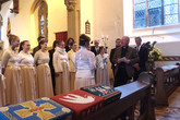 The Bohemian Choir a vikář Alan Perry, Wangford