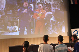 První spojení s ruskou částí ISS v České republice (3).JPG