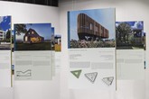 Příklad stavby s ekologickým podtextem na výstavě Estetika udržitelné architektury. Foto: Jiří Straka