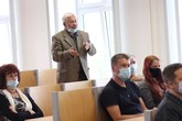 Profesor Jirsák se zapojil do diskuze po prezentaci