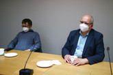Rektor TUL Miroslav Brzezina (vpravo) během diskuse nad zakládanou univerzitní agenturou pro transfer znalostí. Foto: Adam Pluhař, TUL