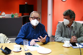 Se svými zkušenostmi během diskuse přispěl také ředitel výzkumu a vývoje agentury CzechInvest Jiří Krechl (vlevo). Foto: Adam Pluhař, TUL