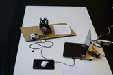 Richard Antonický naučil svého robota psát. Foto: Adam Pluhař, TUL