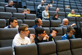 Porota bedlivě sleduje prezentace soutěžících. Foto: Adam Pluhař, TUL