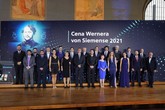 Vyhlášení Cen Wernera von Siemense 2021. Vítězové se letos vybírali v osmi kategoriích.