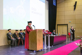 Poprvé v historii uspořádala Technická univerzita v Liberci u příležitosti startu nového akademického roku slavnostní Dies Academicus. K aule promlouvá rektor Miroslav Brzezina. Foto: Jaroslav Tomášek, TUL