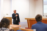 V rámci letošního 23. ročníku konference zaměřené na strukturu textilií a strukturní mechaniku textilií vystoupilo na 50 prezentujících účastníků z Evropy i Asie. Foto: Adam Pluhař, TUL
