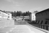 Počínající stavba univerzitní budovy G podle návrhu Jiřího Suchomela, která uzavřela prostor kampusu a dala v Liberci vzniknout Univerzitnímu náměstí. Foto: archiv T-UNI