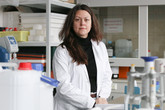 Nataliia Horichenko pracuje jako laborantka Oddělení chemie Ústavu pro nanomateriály, pokročilé technologie a inovace CXI TUL. Foto: Adam Pluhař, TUL
