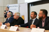 Ze zahájení 16. mezinárodní konference Sklářské stroje. Foto: Adam Pluhař, TUL