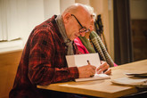 Vladimír Dzuro během autogramiády svých knih. Foto: Anna Provazníková