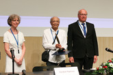 Profesor Kanji Kajiwara z japonské Shinshu University získal The Lifetime Achievement Award. Foto: Adam Pluhař