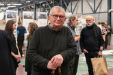 Profesor Jiří Suchomel ve fakultním Ateliéru Karla Hubáčka. Foto: Adam Pluhař