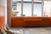Vyklízená budova E2. Foto: Adam Pluhař