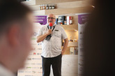 Štěstí nové univerzitní formuli popřál také rektor TUL Miroslav Brzezina. Foto: Adam Pluhař