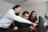 Laboratoř virtuální reality a eye-trackingu Ekonomické fakulty TUL slouží doktorandským výzkumům. Foto: Ondřej Michal