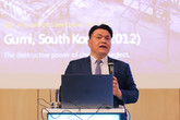 Přednáší Heejun Shin, ředitel centra katastrofické medicíny při Soonchunhyang University v Jižní Koreji. Foto: Adam Pluhař