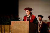 Obřadem Dies Academicus 2026 slovem provázela prorektorka Zuzana Pechová. Foto: Zuzana Bajtová