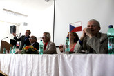 Seminář zahajovali (zleva) vedoucí katedry Jaroslav Pažout, děkan FP Miroslav Brzezina a prorektor Jiří Kraft