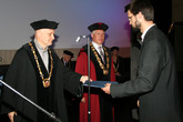 Diplomy předal děkan FUA TUL